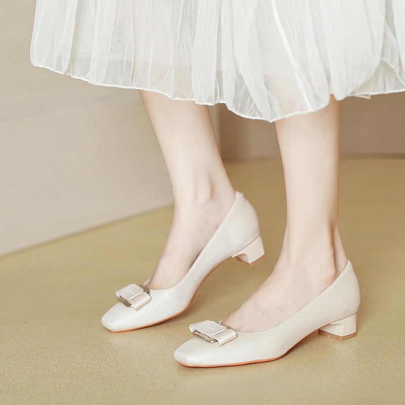 Thick Heel Square Head Shallow Mouth Single Shoes 2025 New Low Heel Spring and Autumn Women's Shoes French Not Tired Feet High Heels Women's Black
