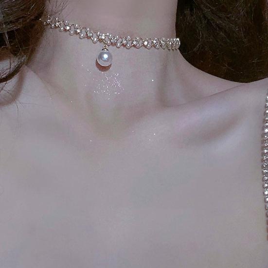 Women Choker Necklace Faux Pearl Hollow Out Short Adjustable Extended Length Luxury Polished Lady Neck Decoration Jewelry Women Party Prom Pendant