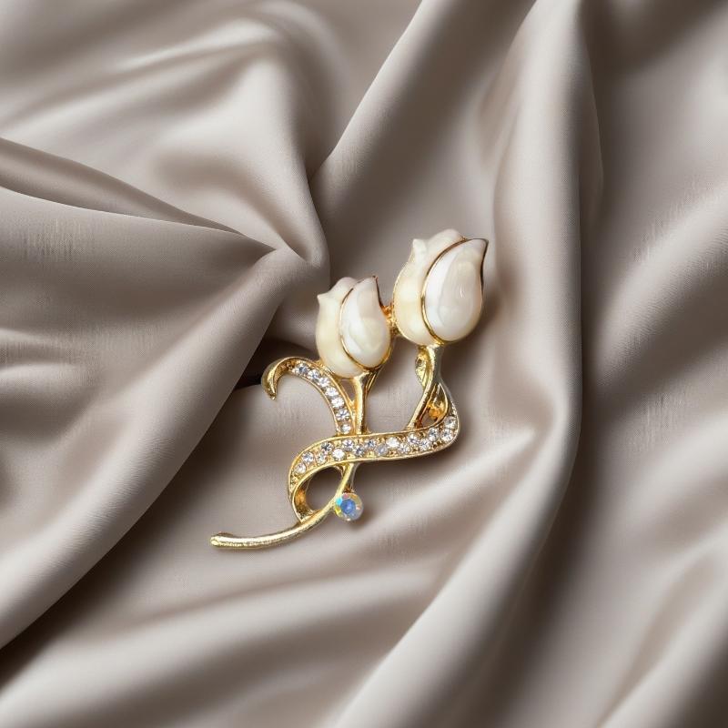 Exquisite Enamel Tulip Brooch Women'S Brooches Pins Clothing Coat Luxury Jewelry Girl Gift