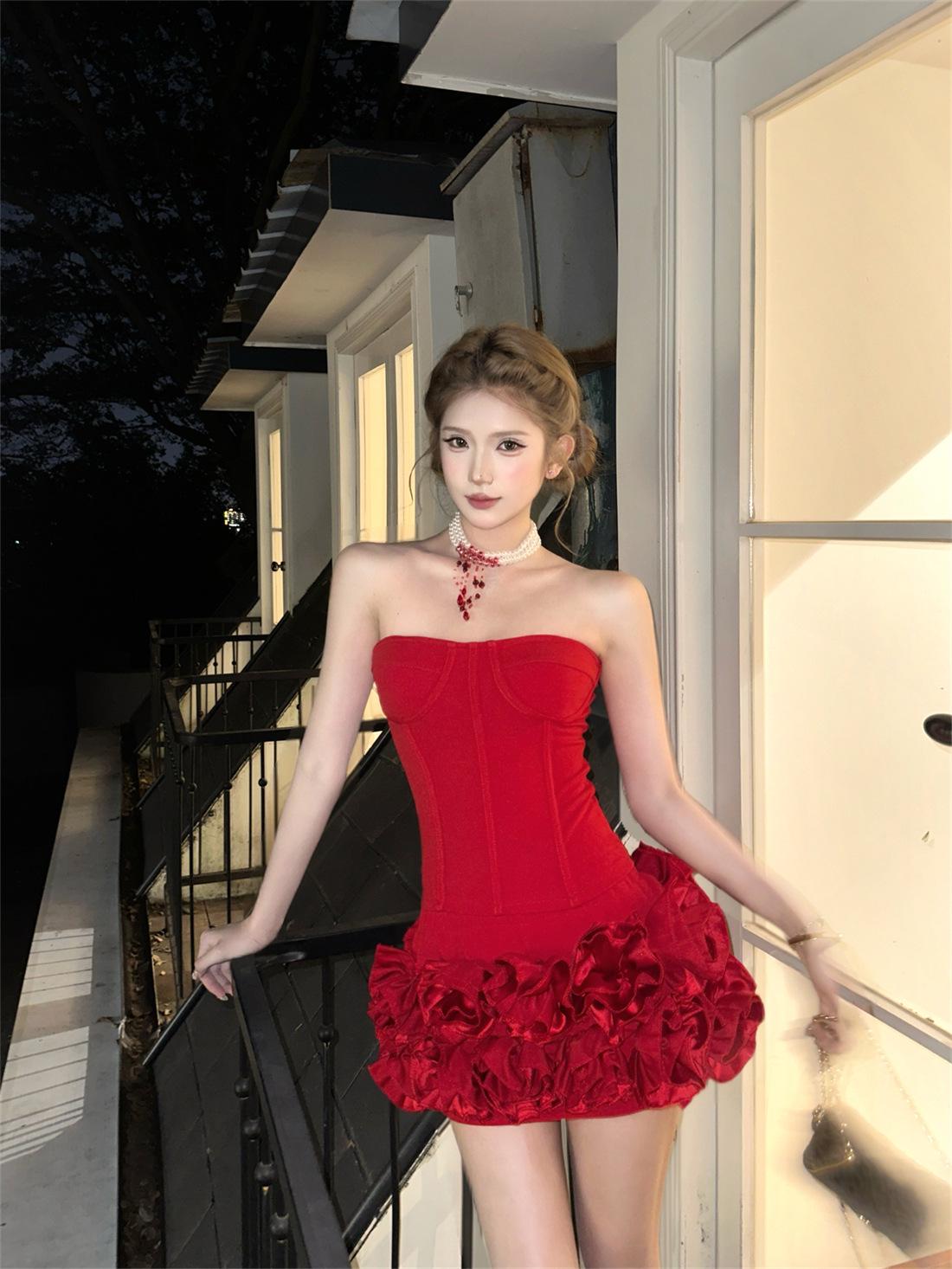 

Women s Strapless Red Puffy Dress - Socialite Birthday Party & Christmas Style L