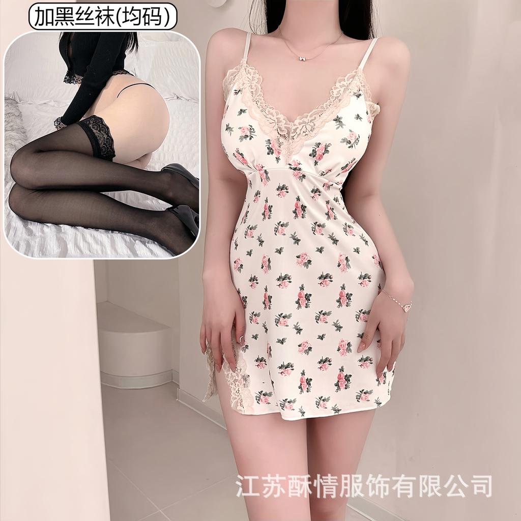 Crispy love bag chest lace pad pure hip suspender pajamas smashed flower sexy small chest pajamas color fresh wind short skirt