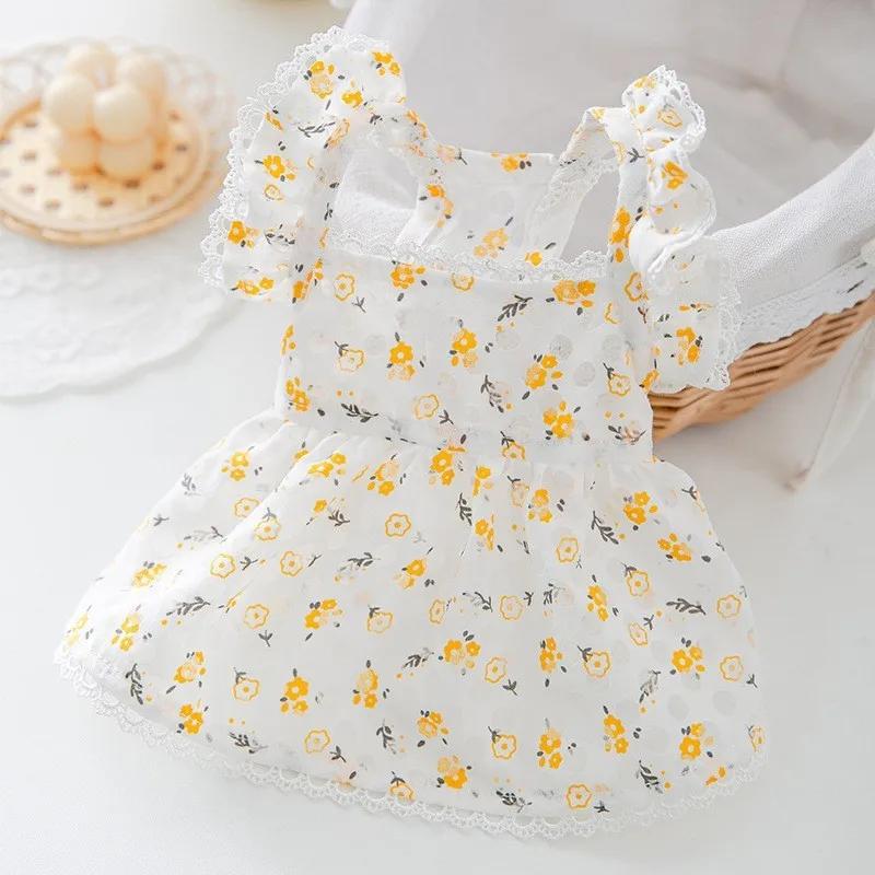 Summer New Cute Dog Dress Mesh Strawberry Strap Pet Clothes Thin Cats Dress  Dog Coat  Jacket Dog Pet Clothes Chihuahua
