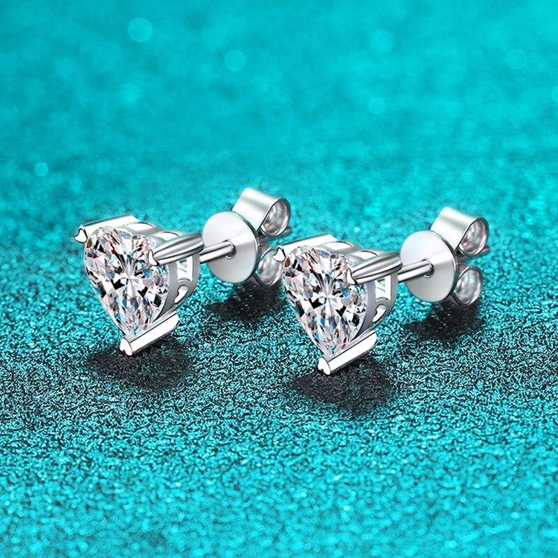 D Color 1ct Heart Cut Moissanite Stud Earrings for Women White Gold Plated 100% S925 Solid Silver Wedding Luxury Quality Jewelry