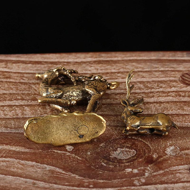 1Pc Retro Brass Elk Miniature Figurine Mini Deer Statue Home Desktop Ornament Decors Festival Decoration Accessories