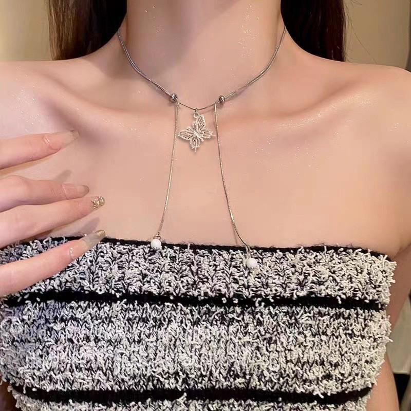 Pánský Hip-Hop M náhrdelník s přívěskem: Trendy kubánský řetěz z titanové oceli, stylový a minimalistický design.