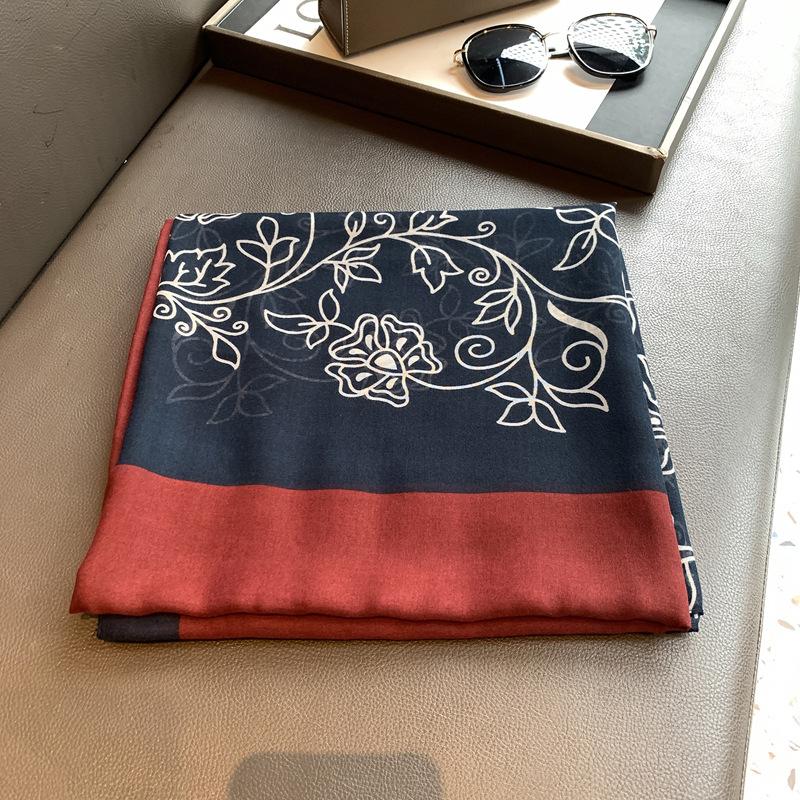 Spring Famous Style Silk Cotton Thin Headscarf French Retro Large Square Scarf Women's Spring and Autumn Versatile Design Scarf Large Shawl