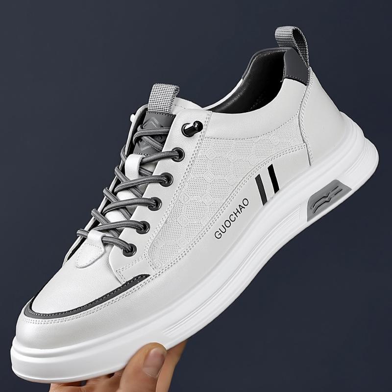 2025 Spring and Autumn New Men's Sports Style Casual Leather Shoes Men's Versatile Trend Casual Board Shoes Men's 7026