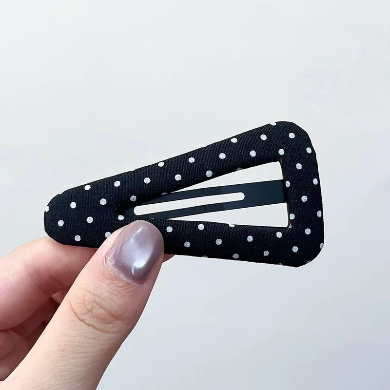 Korean Style Polka Dot Triangle Hair Clip Women's Fashionable and Simple BB Clip Hair Accessories