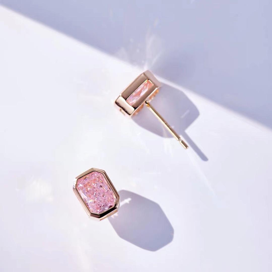 stud earrings women s high-end sense of cold wind summer niche design sense sugar cube earrings