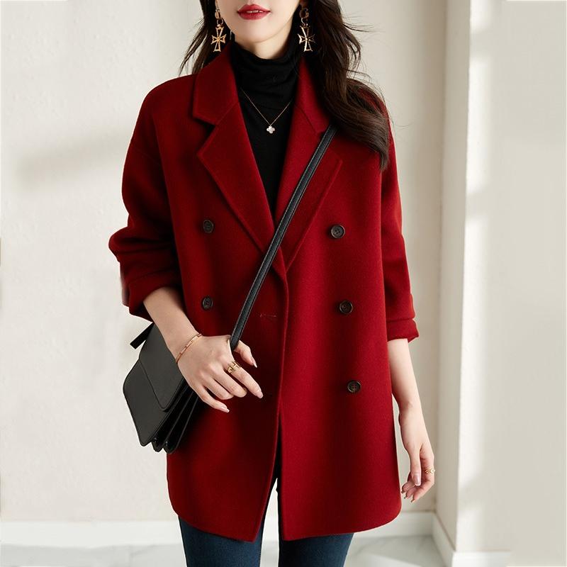 

Зимнее женское шерстяное пальто двубортное с лацканами с вырезом однотонное тренч корейский стиль L красный