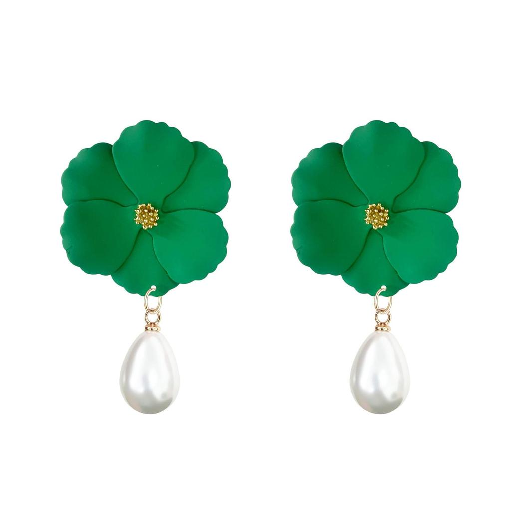 European Style Resin Pearl Flower Earrings with Girly Charm and Painted Floral Design