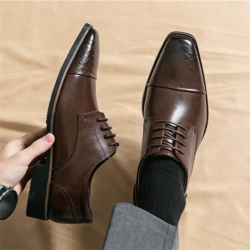 Britain Trend Gentleman New Pointed Lace Up Oxford Shoes for Men Luxury Designer Formal Wedding Prom Dress Homecoming Footwear