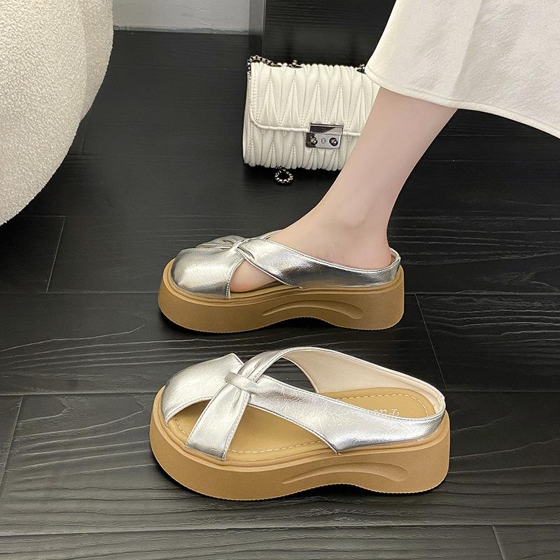 Internet Celebrity Bag Head Slippers Women's Summer Outer Wear 2025 New Foreign Style High Value Versatile Thick Bottom Increase Lazy Cool Slippers