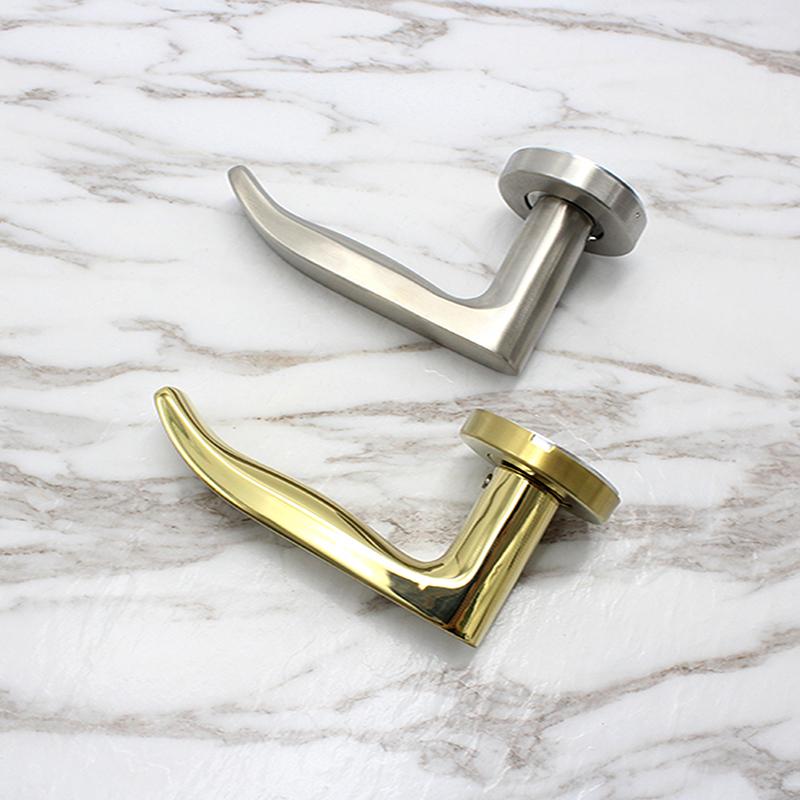 Stainless Steel 304 Bright Gold Handles and Knobs Door Smooth Lever Handle Main Entrance Wood Door Handles