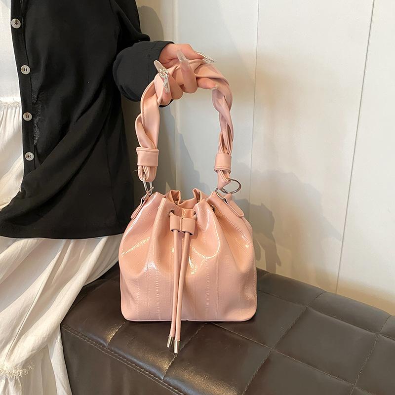 Pu Bucket Bag, Fashion Shoulder Bag, Simple Texture, Handbag, Niche Versatile, Study Shoulder Bag, Commuter Bag