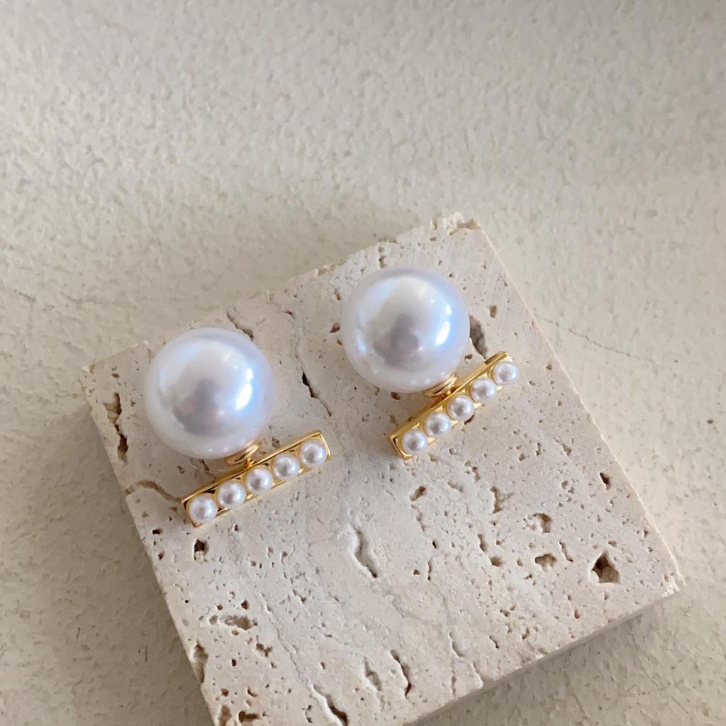 Pearl Earrings Women'S Stud Earrings Unique Light Luxury Earrings Light Luxury Small Fragrant Style High-End Earrings