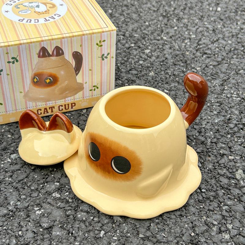 

Creative Cartoon Cute Mug with Lid and Spoon - Large Capacity Ceramic Coffee Cup for Women & Couples 300ML