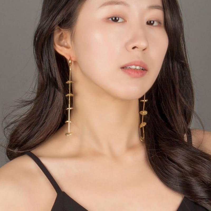 AUGUST ALICE 14k Leaf Long Earrings