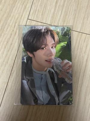 Unreleased Photocards from TWS YoungJae Today Used
