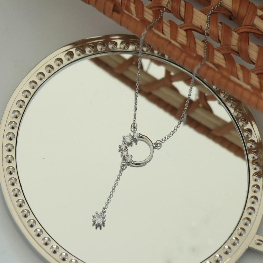 Kranz Quaste Halskette Damen Kreis Diamant Schlüsselbein Kette ins Nischen Design Anhänger Halskette