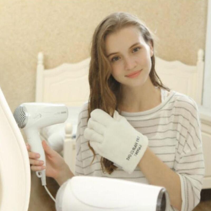 

Convenient Carak Hair Hand Towel Gloves [WBE19B0] white