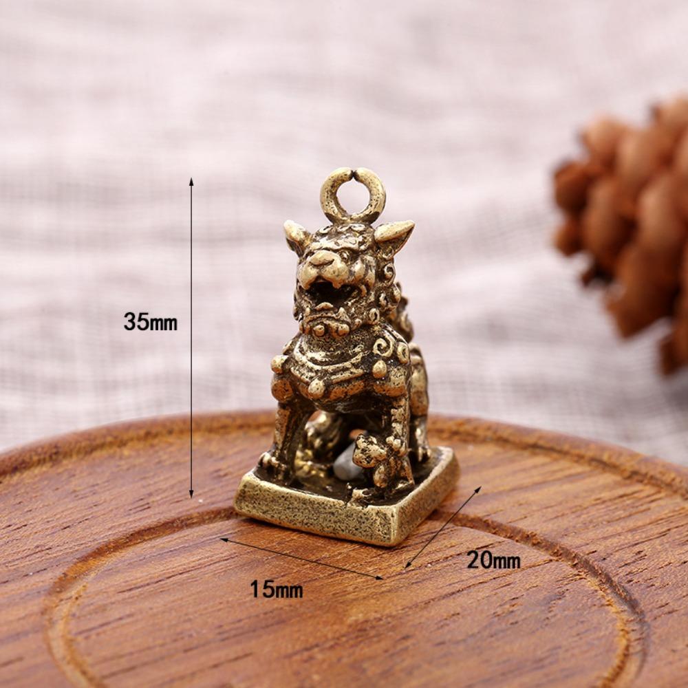 Ornamento criativo de unicórnio de latão antigo mini pingente de chaveiro retrô ornamento de mesa de escritório