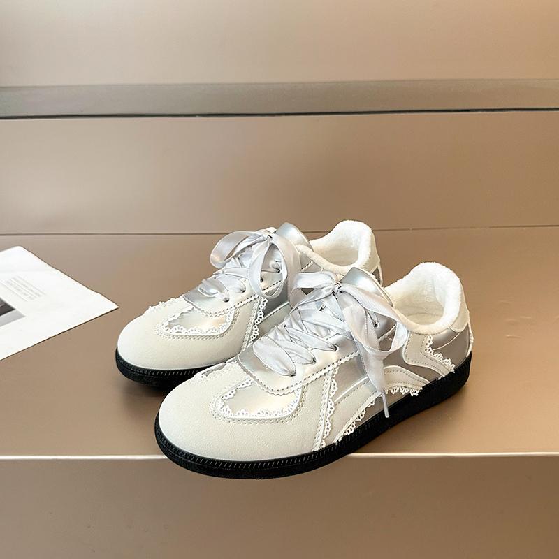 Women Sneakers Roud Toe Flat Low Top Sneakers Outdoor Causal Ballet Style Flats Lace Lovely Style Spring Autumn Shoes for Women