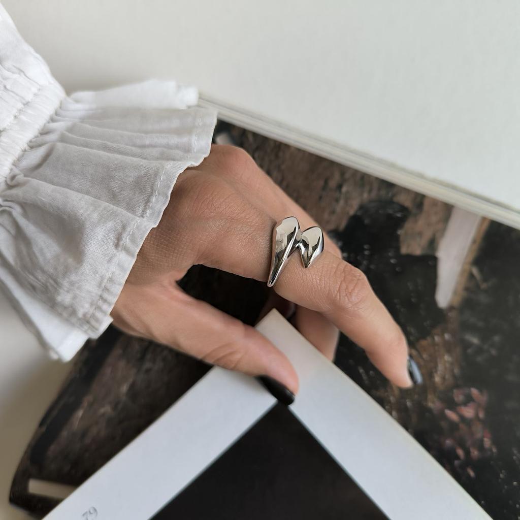 Silver Ring Without Stones, Product Weight 4.75 G (2185987)