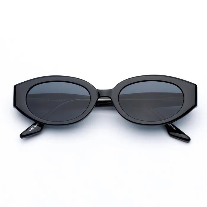 TR BB102 BLACK Sunglasses