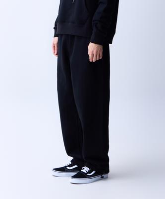 ADERNM Essential Sweat Pants (Black)