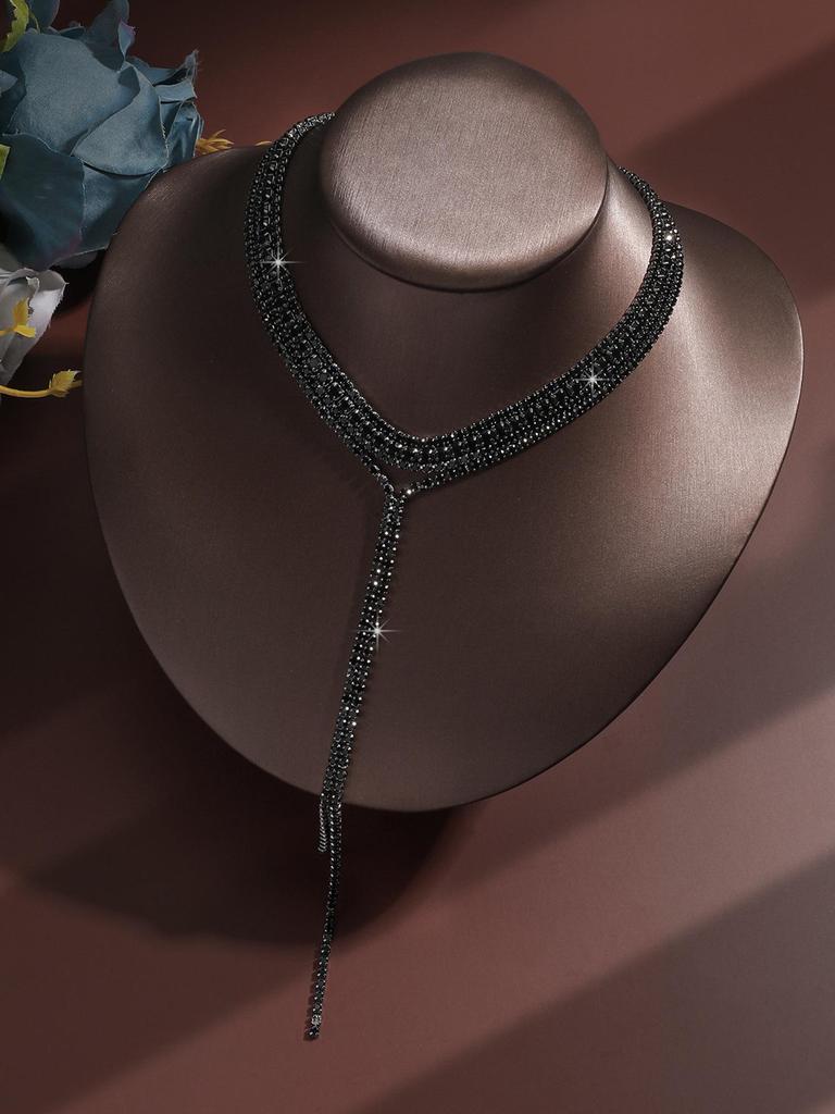 Trendy European & American Snake Chain Tassel Necklace - Cool, Minimalist Design