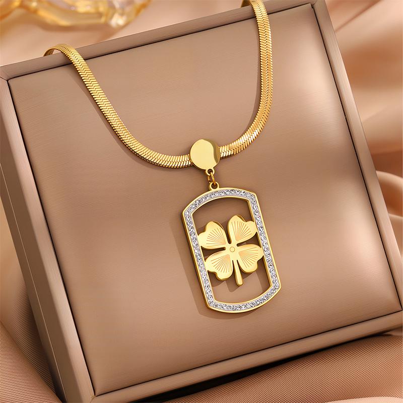 Stylish Four-Leaf Clover Necklace for Women - Durable Titanium Steel with High-End Chain, Non-Fading Design