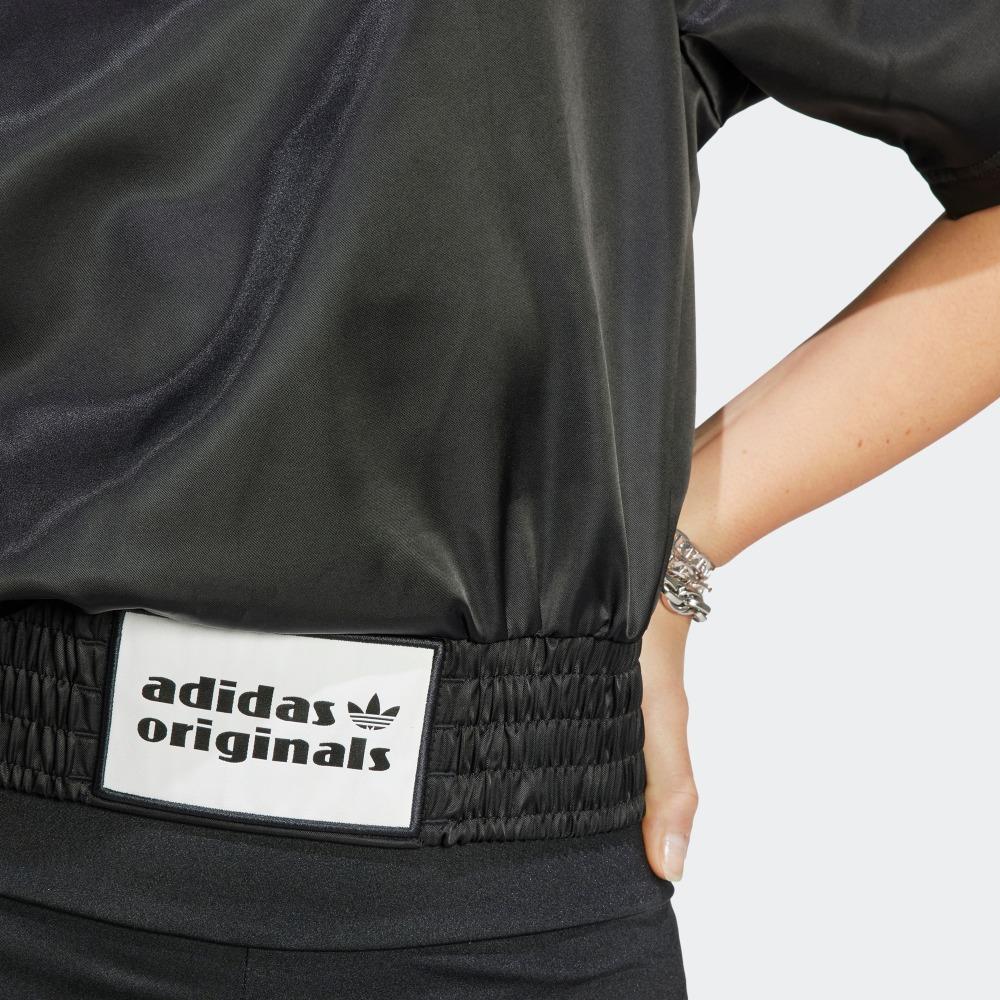 Adidas Camiseta Crop Originals Spicy Girls con Parche del Logo para Mujer Tops Negro IC8540
