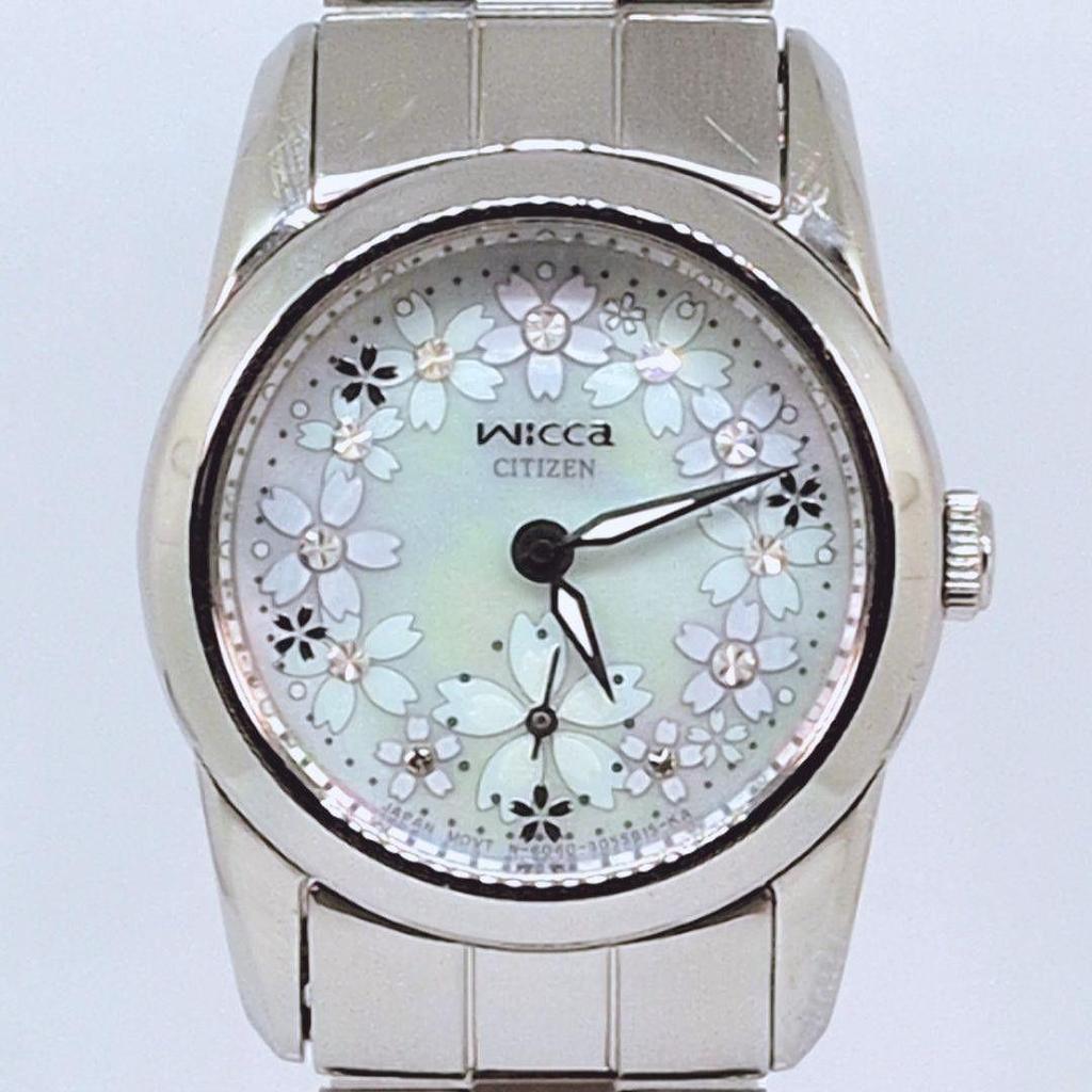 Used Limited Model CITIZEN Citizen wicca Women's Watch Floral Pattern Cherry Blossom Stone Shell Dial Smoseco Silver
