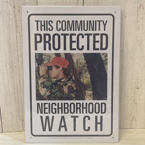 

neighborhood Watch Sign Protected By Garage Driveway Sasquatch Metal PosterAluminumtin sign 20x30cm（7.8x11.8inch）