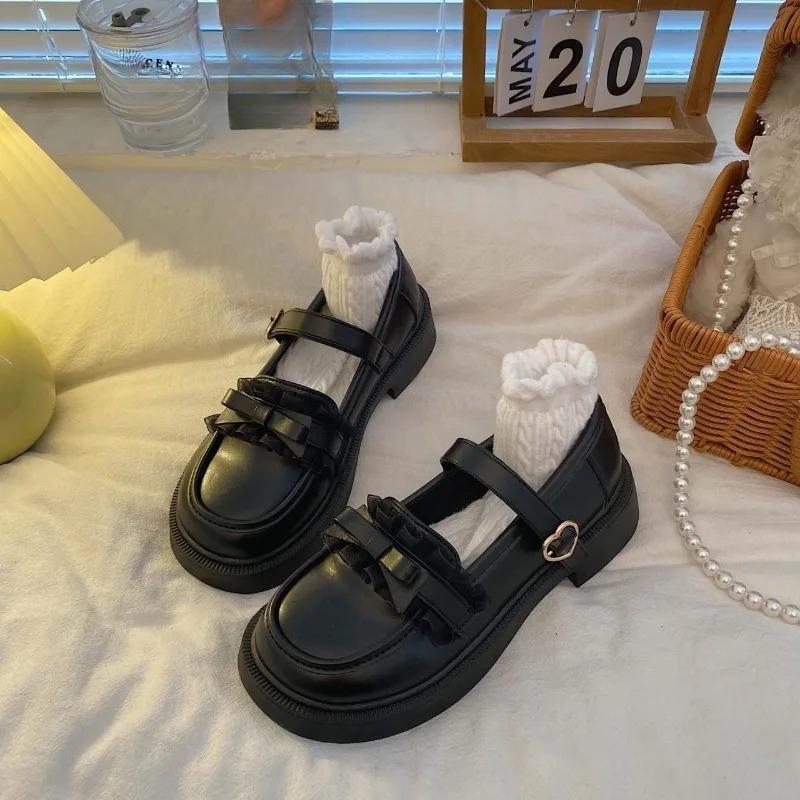 

2024 Новые Туфли Лолита Женские Повседневные Мягкие Кожаные Лоферы На Квадратном Каблуке Уличные Женские Туфли Мэри Джейн С Пряжкой В Сердце Толстая Подошва 40 чёрный