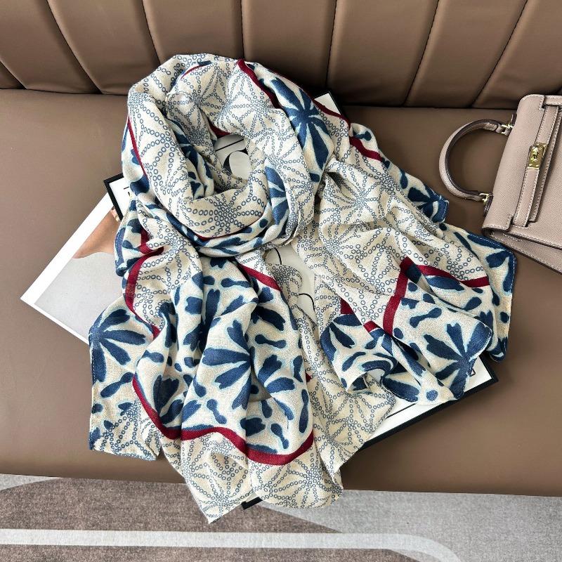 New cotton and linen feel simple color matching letter O scarf fashion travel sunscreen yarn