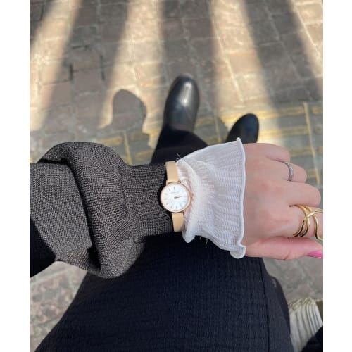 [Officially Imported] BERING Women's Analog Quartz Watch, Classic Mini Collection, Japan-Exclusive Model 11022-566, with a Long-Term Warranty and Sapp