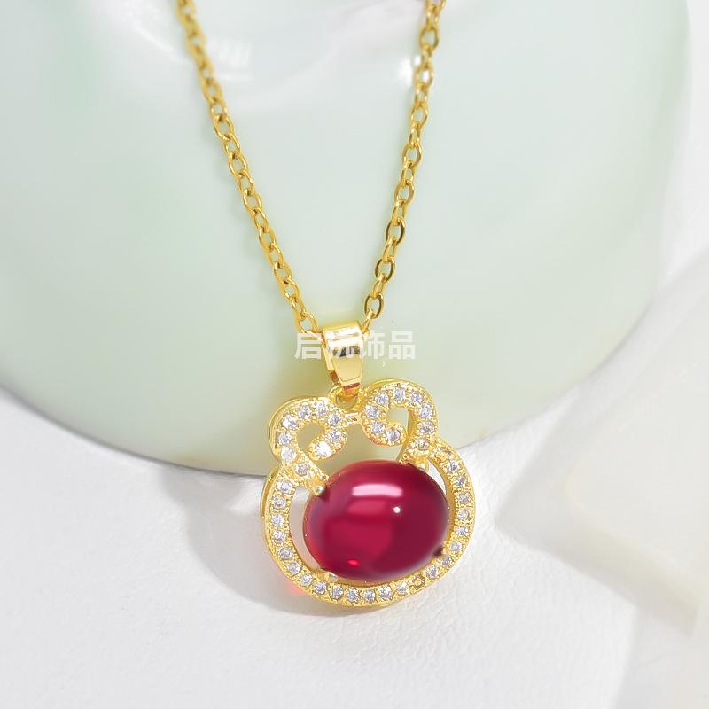 Ruby Safety Lock Necklace Women'S Retro National Tide Simple And Versatile Personality Inlaid Pendant Exquisite Collarbone Chain