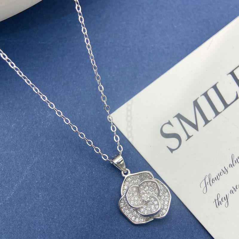S925 Sterling Silver Rose Flower Korean Minimalist Necklace - Retro, Fashionable & Cool Women s Jewelry S925 Silver