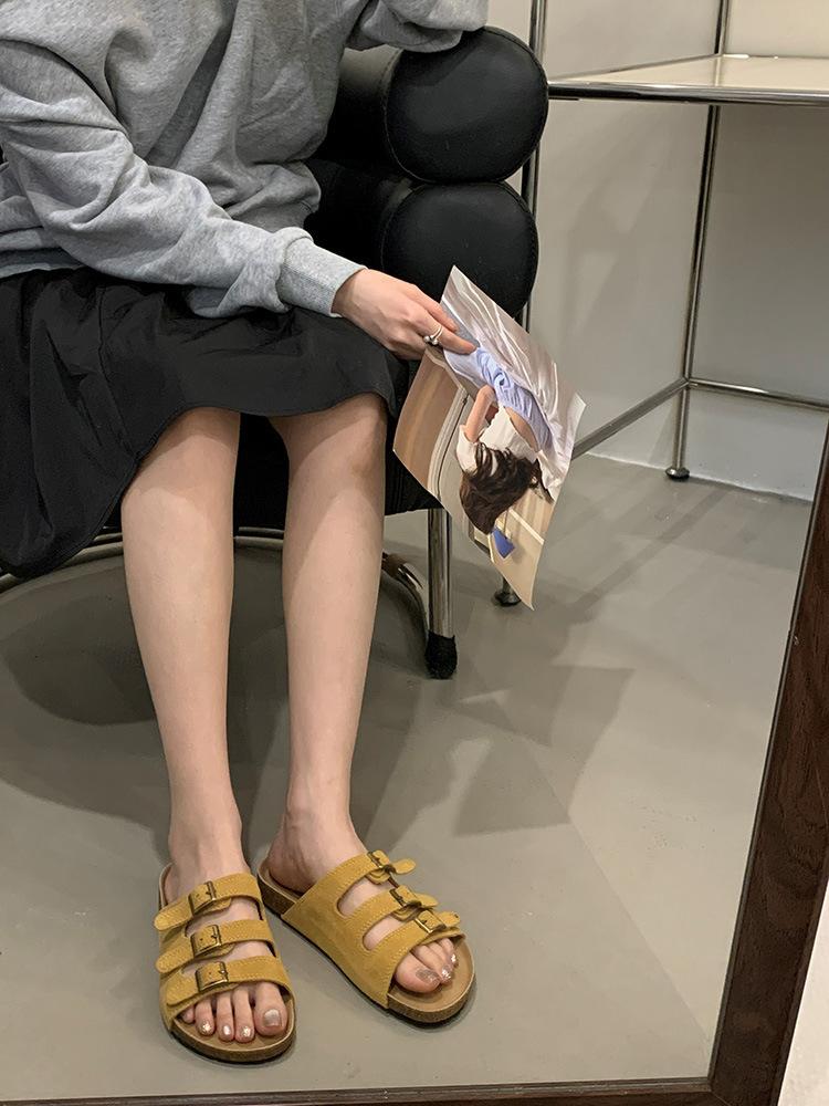 

One-word thick-soled slippers for women s summer wear retro flat-bottomed ugly cute cool slippers tide 35 жёлтый