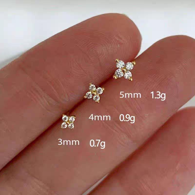 Korean Four-Leaf Clover Stud Earrings with Zirconia in Real Gold 