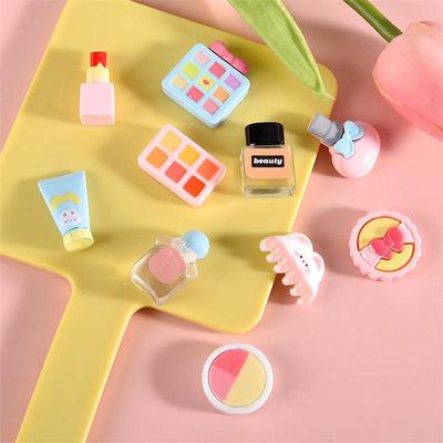 2PCS/Bag Dollhouse Toy Miniature Simulation Cosmetic Lipstick Eye Shadow Perfume Doll House Makeup Scene Accessory DIY Materials
