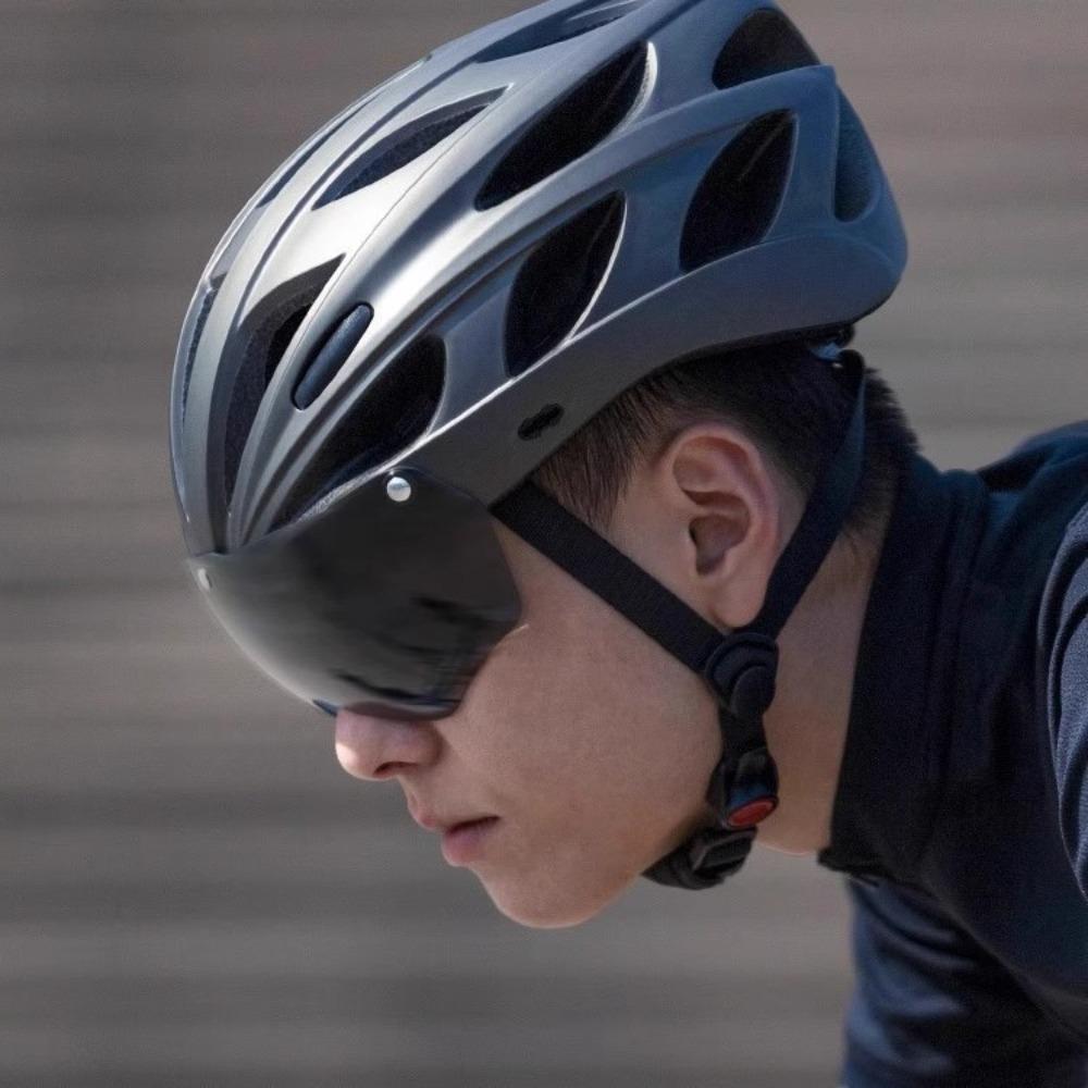 Bicycle Helmet Male Mountain Bike Road Bike Teen Roller Skating Bike Breathable Safety Helmet Female Cycling Gear