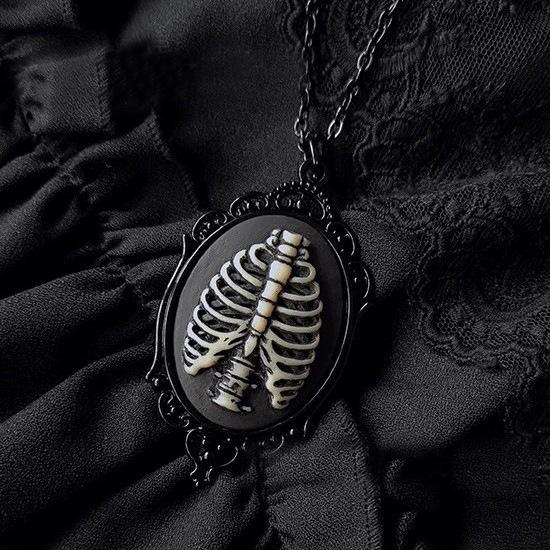 

Black Rose Necklace Women Girls Pagan Alternative Witch Jewelry Accessories Gift Vintage Black Rose Pendant Choker