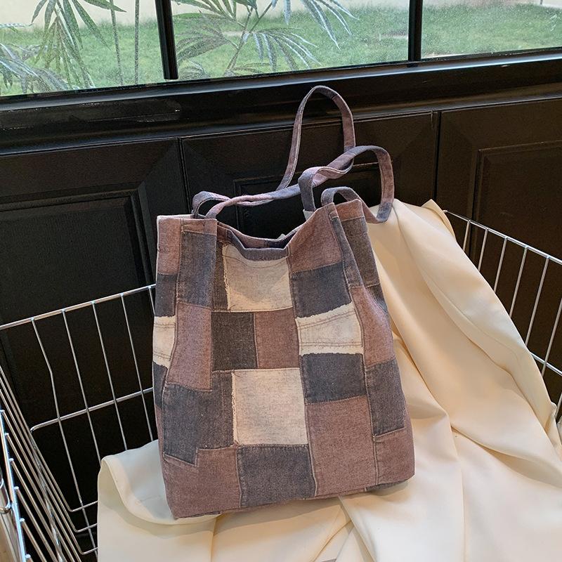 

Легкая и универсальная холщовая женская сумка-тоут, женская сумка большой вместимости для студентов и отдыха, новая клетчатая сумка через плечо 2025 года One size