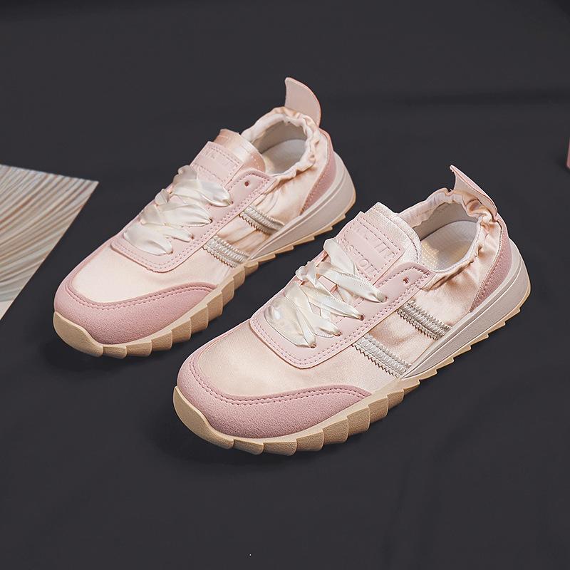 Spring and Autumn New Design Sense Retro Non-Slip Casual All-Matching Sneaker Satin Platform German Training Shoes for Women