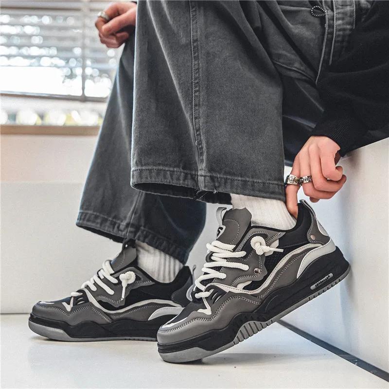 Men Vulcanized Shoes Trendy Personalized Teenagers Casual Shoes Round Toe Lace Up Plus Size Platform Shoes