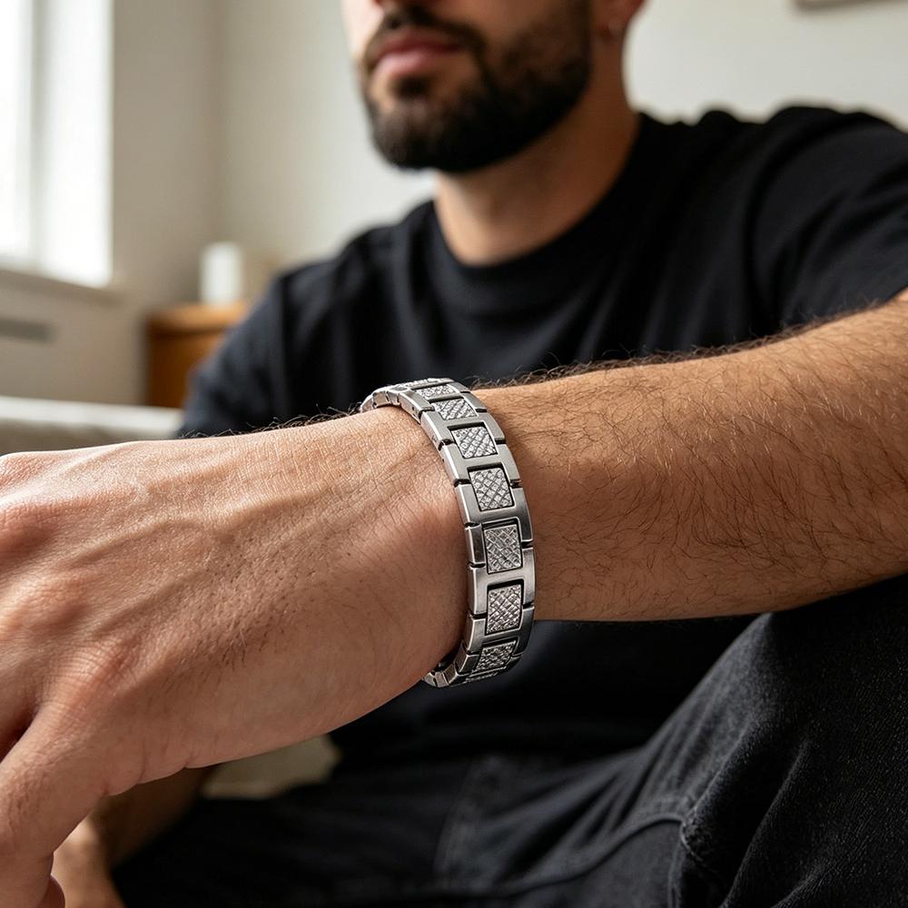 1pc Men's Stainless Steel Link Bracelet, Gold/Silver Tone Rhombus Pattern Wristband, Classic Business Style Jewelry for Daily We