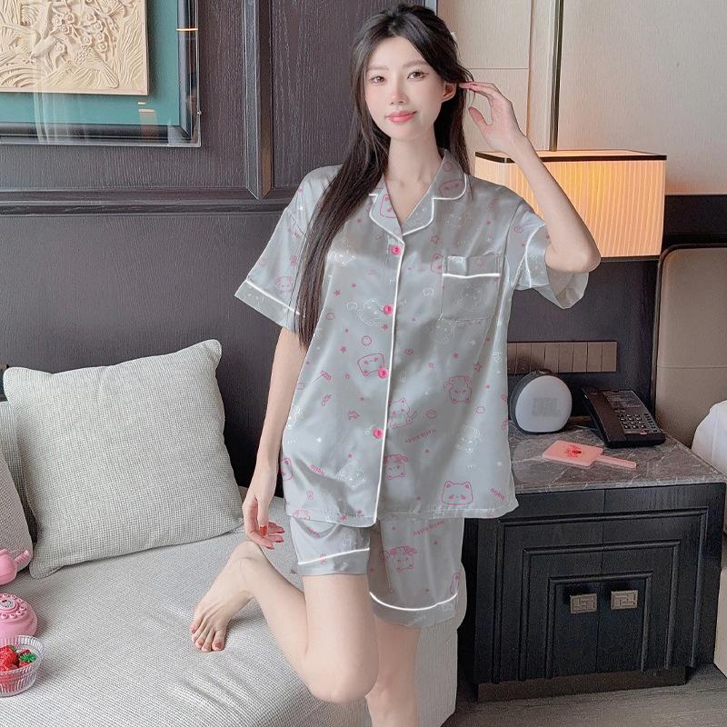Premium Silver Powder Cartoon Ice Silk Pajamas Women'S Summer Short-Sleeved Loose And Comfortable Loungewear Set